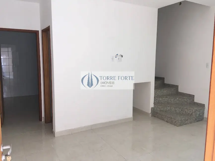 Foto 3 de Casa de Condomínio com 2 quartos à venda, 70m2 em Vila Santa Clara, São Paulo - SP