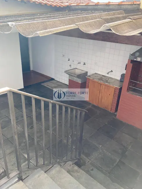 Sobrado com 3 quartos à venda, 244m2 em Vila Camilópolis, Santo Andre - SP - imagem 7 Foto 7 de Sobrado com 3 quartos à venda, 244m2 em Vila Camilópolis, Santo Andre - SP