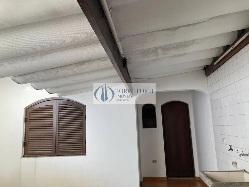 Sobrado com 3 quartos à venda, 244m2 em Vila Camilópolis, Santo Andre - SP - imagem 6 Foto 6 de Sobrado com 3 quartos à venda, 244m2 em Vila Camilópolis, Santo Andre - SP