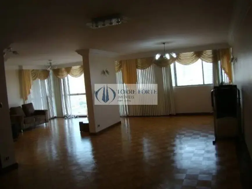 Apartamento com 4 quartos à venda, 234m2 em Mooca, São Paulo - SP - imagem 3 Foto 3 de Apartamento com 4 quartos à venda, 234m2 em Mooca, São Paulo - SP