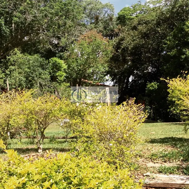 Chácara com 3 quartos à venda, 8000m2 em Extrema - MG - imagem 4 Foto 4 de Chácara com 3 quartos à venda, 8000m2 em Extrema - MG