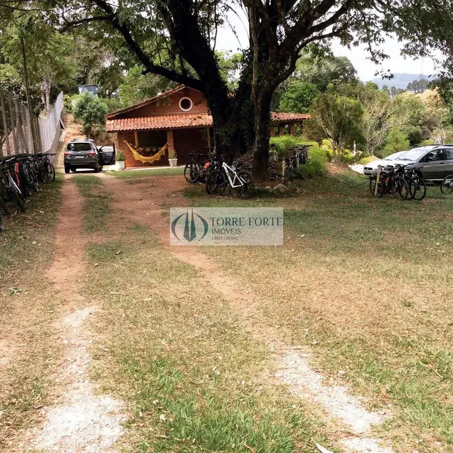 Chácara com 3 quartos à venda, 8000m2 em Extrema - MG - imagem 7 Foto 7 de Chácara com 3 quartos à venda, 8000m2 em Extrema - MG