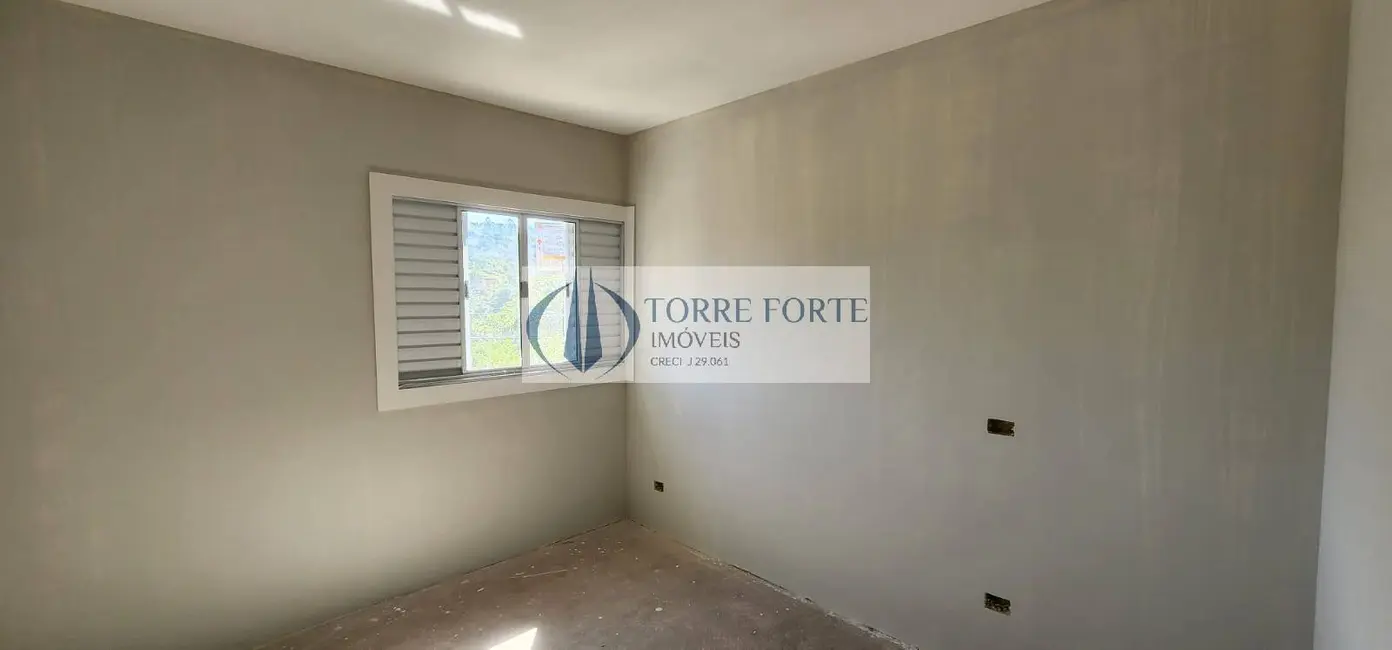 Foto 8 de Casa com 3 quartos à venda, 300m2 em Mairipora - SP
