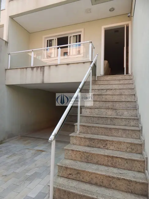 Foto 4 de Sobrado com 3 quartos à venda, 245m2 em Santa Terezinha, Sao Bernardo Do Campo - SP