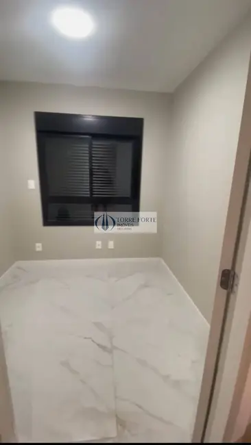 Foto 9 de Apartamento com 2 quartos para alugar, 38m2 em Moema, São Paulo - SP