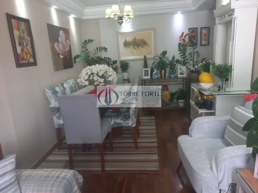 Foto 2 de Apartamento com 2 quartos à venda, 56m2 em Jardim Celeste, São Paulo - SP
