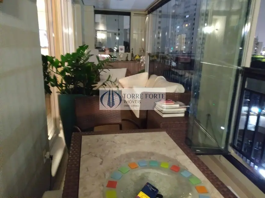 Foto 4 de Apartamento com 4 quartos à venda, 190m2 em Santana, São Paulo - SP