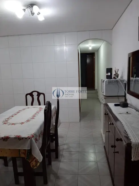 Foto 9 de Casa com 4 quartos à venda, 258m2 em Vila Califórnia, São Paulo - SP