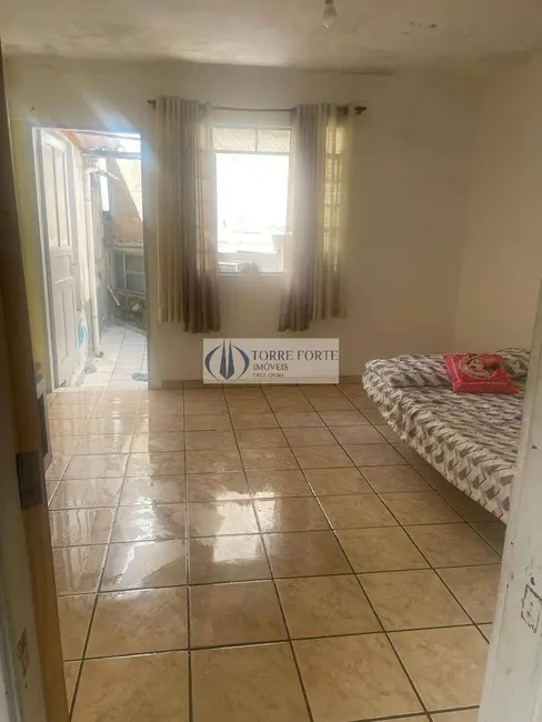 Foto 2 de Casa com 5 quartos à venda, 200m2 em Vila Carrão, São Paulo - SP