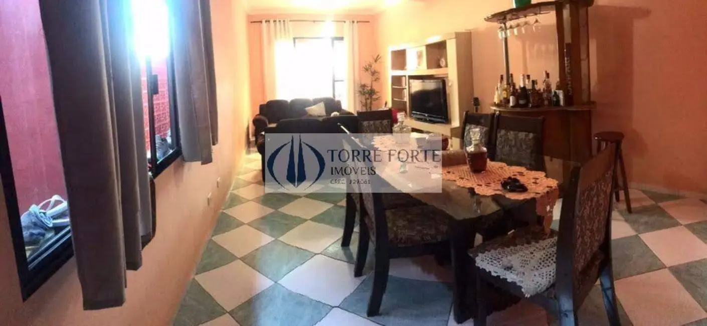 Foto 4 de Casa com 3 quartos à venda, 230m2 em Jardim Dom José, São Paulo - SP