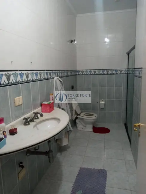 Foto 6 de Casa com 3 quartos à venda, 230m2 em Jardim Dom José, São Paulo - SP