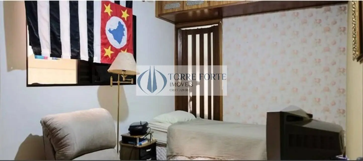 Foto 2 de Casa com 5 quartos à venda, 158m2 em Parque São Jorge, São Paulo - SP