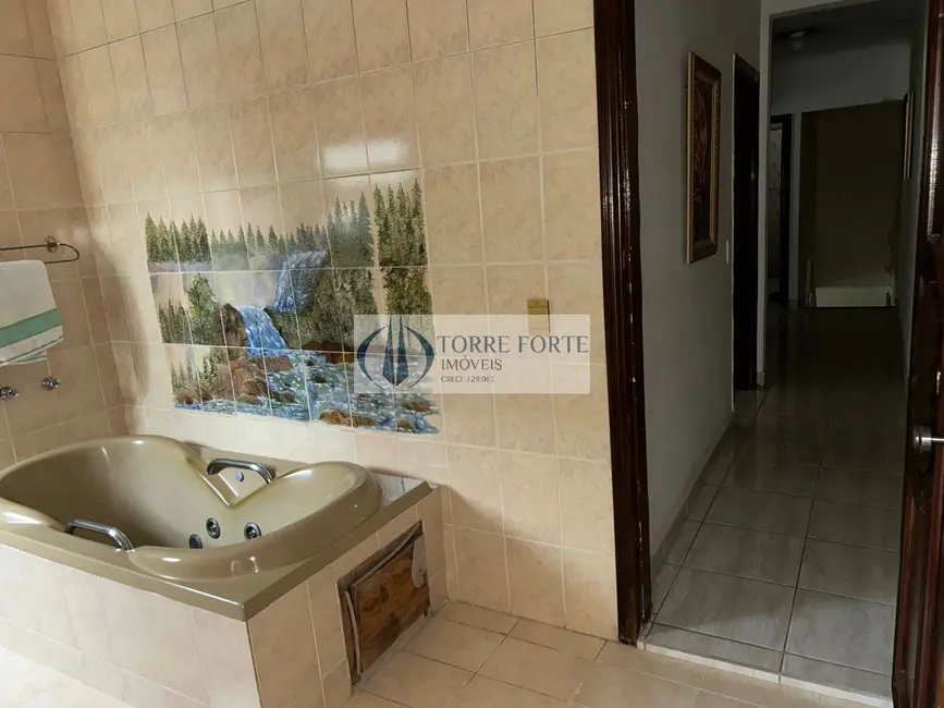 Sobrado com 5 quartos à venda, 575m2 em Vila Carrão, São Paulo - SP - imagem 8 Foto 8 de Sobrado com 5 quartos à venda, 575m2 em Vila Carrão, São Paulo - SP