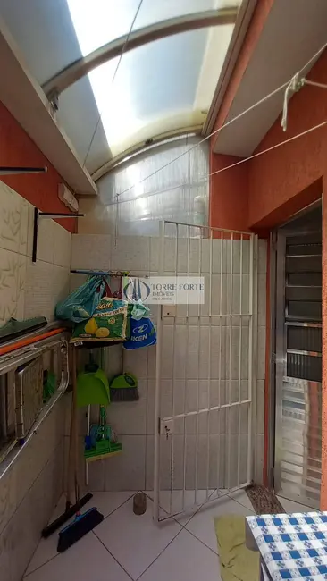 Sobrado com 2 quartos à venda, 100m2 em Cidade São Mateus, São Paulo - SP - imagem 8 Foto 8 de Sobrado com 2 quartos à venda, 100m2 em Cidade São Mateus, São Paulo - SP