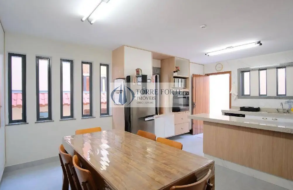 Foto 8 de Sobrado com 4 quartos à venda, 260m2 em Vila Carrão, São Paulo - SP