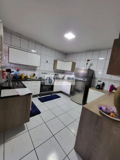 Foto 3 de Casa com 3 quartos à venda, 203m2 em Jardim Monções, Santo Andre - SP