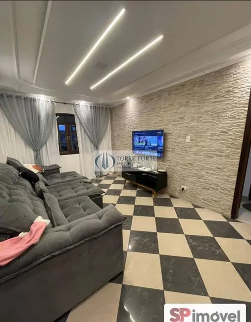 Foto 1 de Casa com 3 quartos à venda, 150m2 em Jardim Vila Rica, Santo Andre - SP