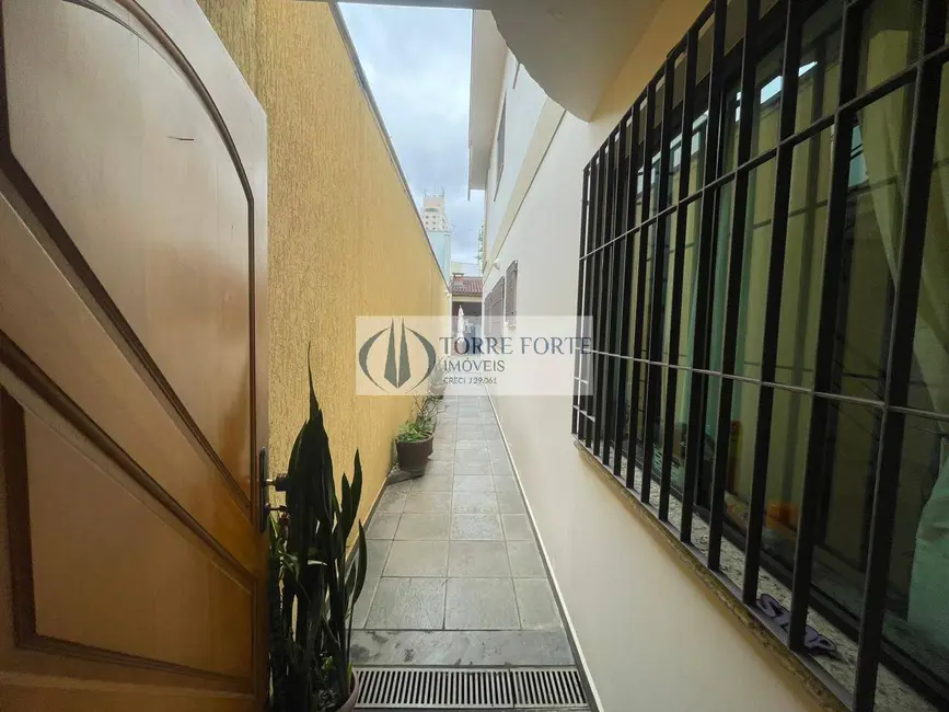 Sobrado com 3 quartos à venda, 198m2 em Tatuapé, São Paulo - SP - imagem 4 Foto 4 de Sobrado com 3 quartos à venda, 198m2 em Tatuapé, São Paulo - SP