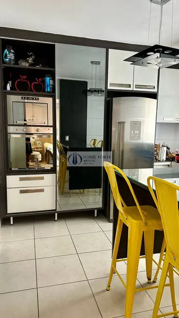 Foto 9 de Casa com 2 quartos à venda, 150m2 em Jardim Tietê, São Paulo - SP