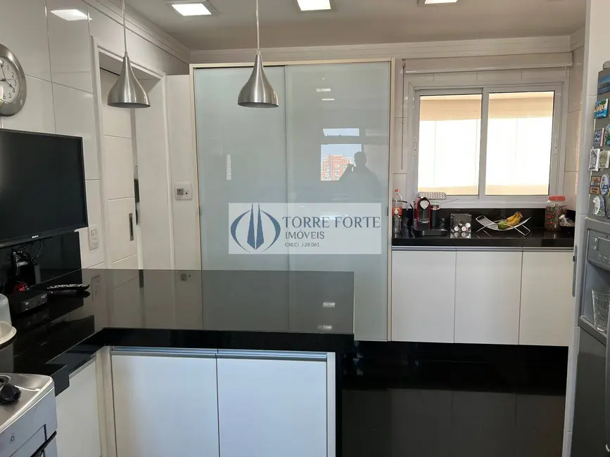 Foto 8 de Apartamento com 4 quartos à venda, 225m2 em Tatuapé, São Paulo - SP