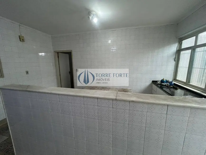 Foto 8 de Casa com 3 quartos para alugar, 240m2 em Cidade Mãe do Céu, São Paulo - SP