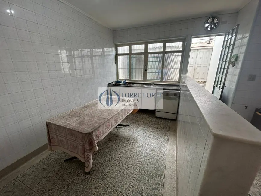 Foto 9 de Casa com 3 quartos para alugar, 240m2 em Cidade Mãe do Céu, São Paulo - SP