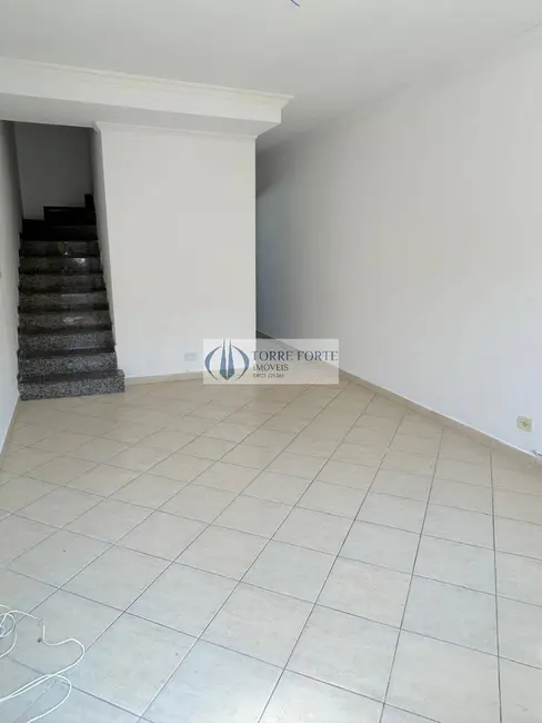 Foto 3 de Casa com 2 quartos para alugar, 127m2 em Vila Bela, São Paulo - SP