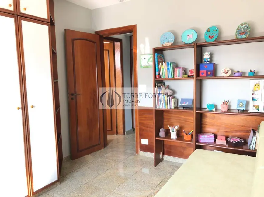 Foto 9 de Apartamento com 4 quartos à venda, 228m2 em Vila Zelina, São Paulo - SP