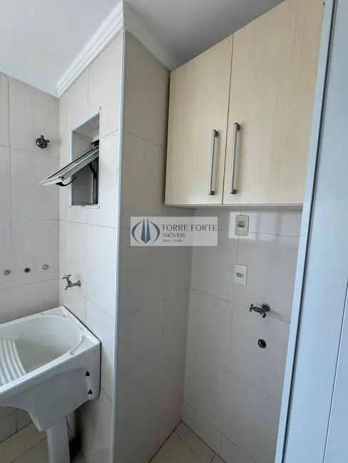 Apartamento com 3 quartos à venda, 65m2 em Jardim Maringá, São Paulo - SP - imagem 4 Foto 4 de Apartamento com 3 quartos à venda, 65m2 em Jardim Maringá, São Paulo - SP