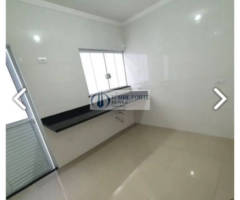 Foto 2 de Casa com 3 quartos à venda, 110m2 em Jardim Record, São Paulo - SP