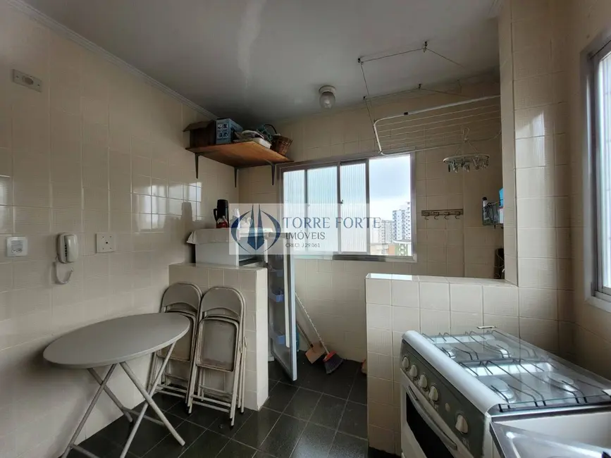Foto 8 de Apartamento com 1 quarto à venda, 32m2 em Ocian, Praia Grande - SP