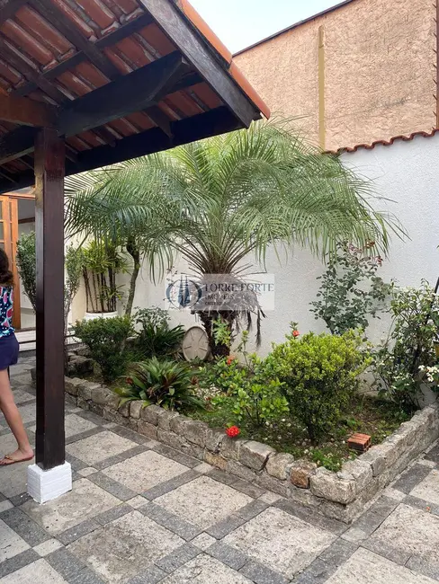 Foto 3 de Casa com 3 quartos à venda, 124m2 em Vila Bertioga, São Paulo - SP