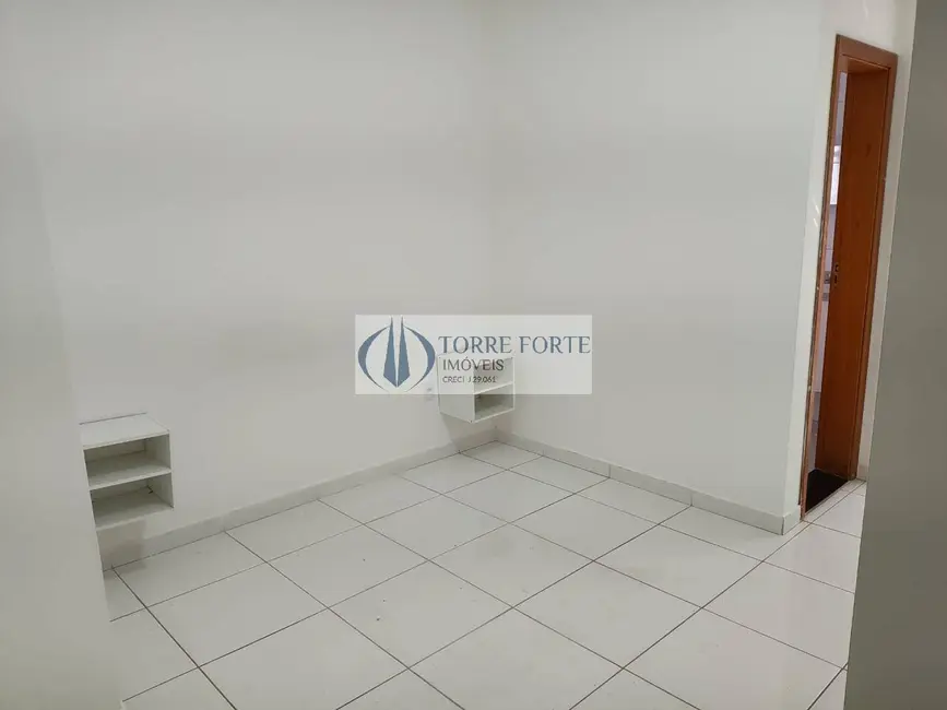 Casa com 2 quartos à venda, 83m2 em Itaquera, São Paulo - SP - imagem 3 Foto 3 de Casa com 2 quartos à venda, 83m2 em Itaquera, São Paulo - SP