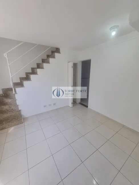 Casa com 2 quartos à venda, 65m2 em Itaquera, São Paulo - SP - imagem 1 Foto 1 de Casa com 2 quartos à venda, 65m2 em Itaquera, São Paulo - SP