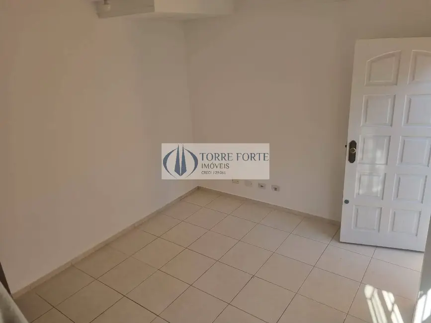 Casa com 2 quartos à venda, 65m2 em Itaquera, São Paulo - SP - imagem 4 Foto 4 de Casa com 2 quartos à venda, 65m2 em Itaquera, São Paulo - SP