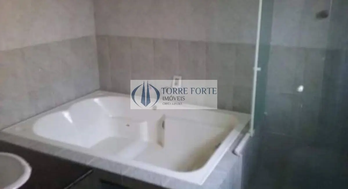 Foto 4 de Casa com 4 quartos à venda, 280m2 em Vila Nova Curuçá, São Paulo - SP