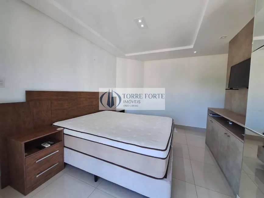 Apartamento com 3 quartos à venda, 200m2 em Canto do Forte, Praia Grande - SP - imagem 4 Foto 4 de Apartamento com 3 quartos à venda, 200m2 em Canto do Forte, Praia Grande - SP