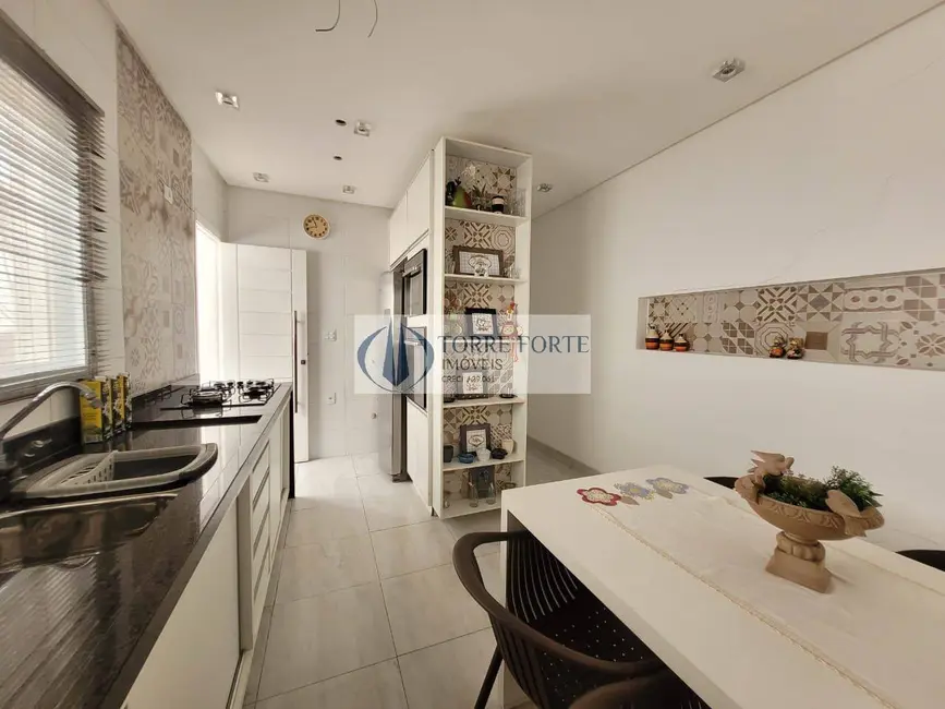 Casa com 3 quartos à venda, 115m2 em Aviação, Praia Grande - SP - imagem 6 Foto 6 de Casa com 3 quartos à venda, 115m2 em Aviação, Praia Grande - SP