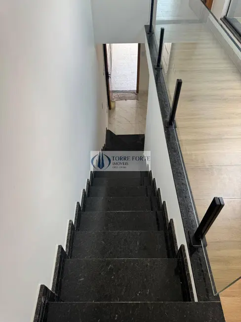 Foto 3 de Casa com 2 quartos à venda, 103m2 em Vila Antonieta, São Paulo - SP