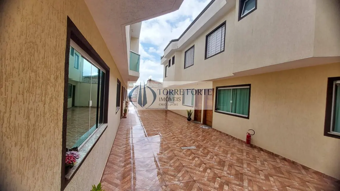 Casa com 3 quartos à venda, 70m2 em Vila Ré, São Paulo - SP - imagem 3 Foto 3 de Casa com 3 quartos à venda, 70m2 em Vila Ré, São Paulo - SP