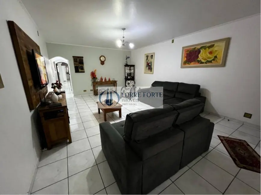 Foto 5 de Sobrado com 3 quartos à venda, 320m2 em Jardim Santo Antônio, Santo Andre - SP
