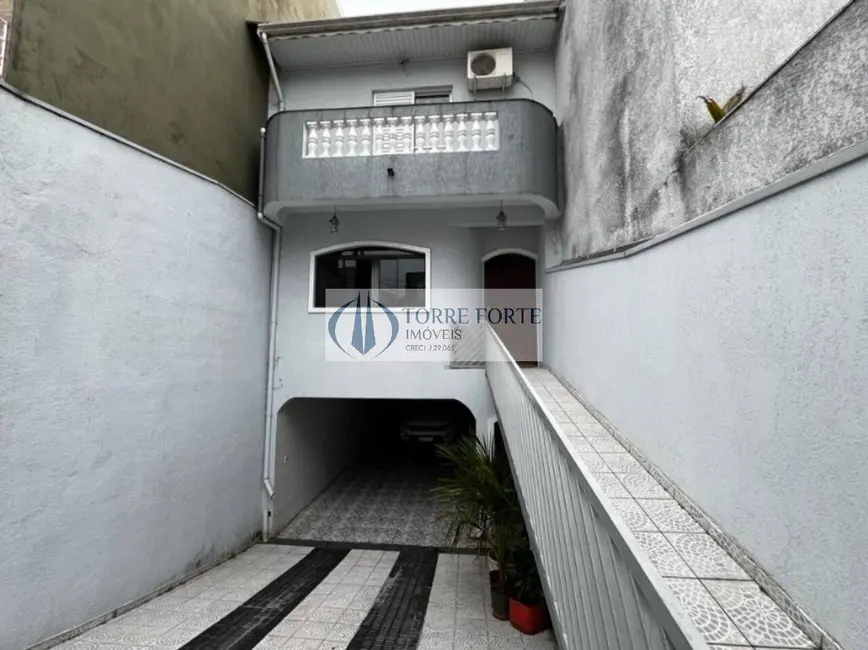 Foto 2 de Sobrado com 3 quartos à venda, 320m2 em Jardim Santo Antônio, Santo Andre - SP