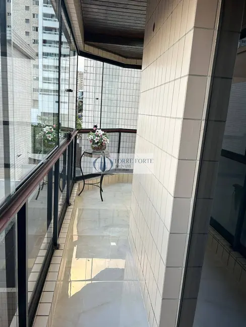 Apartamento com 2 quartos à venda, 106m2 em Guilhermina, Praia Grande - SP - imagem 7 Foto 7 de Apartamento com 2 quartos à venda, 106m2 em Guilhermina, Praia Grande - SP