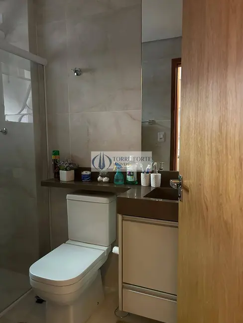 Apartamento com 2 quartos à venda, 106m2 em Guilhermina, Praia Grande - SP - imagem 4 Foto 4 de Apartamento com 2 quartos à venda, 106m2 em Guilhermina, Praia Grande - SP