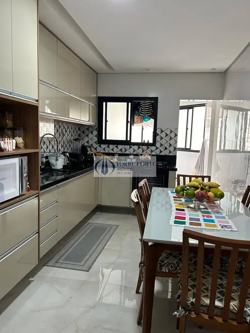 Apartamento com 2 quartos à venda, 106m2 em Guilhermina, Praia Grande - SP - imagem 9 Foto 9 de Apartamento com 2 quartos à venda, 106m2 em Guilhermina, Praia Grande - SP