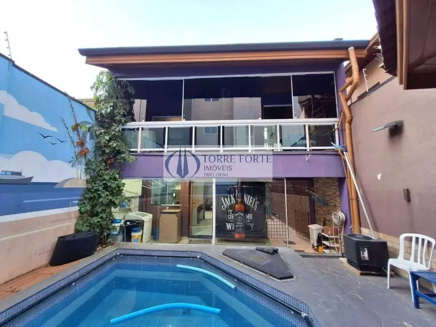 Foto 2 de Casa com 3 quartos à venda, 180m2 em Vila Aricanduva, São Paulo - SP