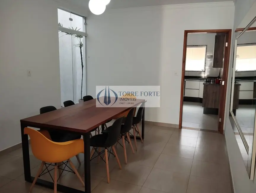 Foto 5 de Casa com 3 quartos à venda, 200m2 em São Paulo - SP