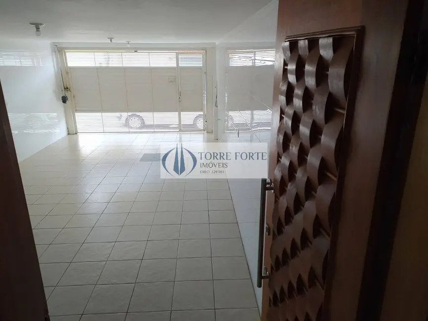 Foto 2 de Casa com 3 quartos à venda, 200m2 em São Paulo - SP