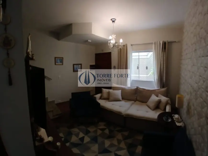 Foto 2 de Casa com 2 quartos à venda, 58m2 em Vila Carrão, São Paulo - SP