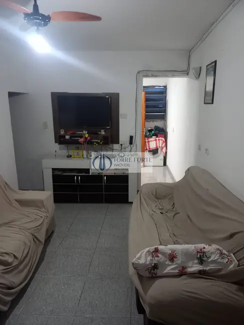 Foto 4 de Casa com 8 quartos à venda, 221m2 em Vila São Geraldo, São Paulo - SP